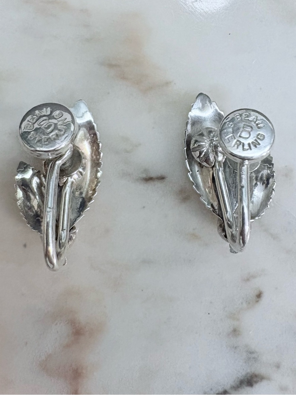 DANECRAFT 925 Sterling Silver Antique Art Deco Leaf Screw Back Earrings FIRM - Picture 10 of 10